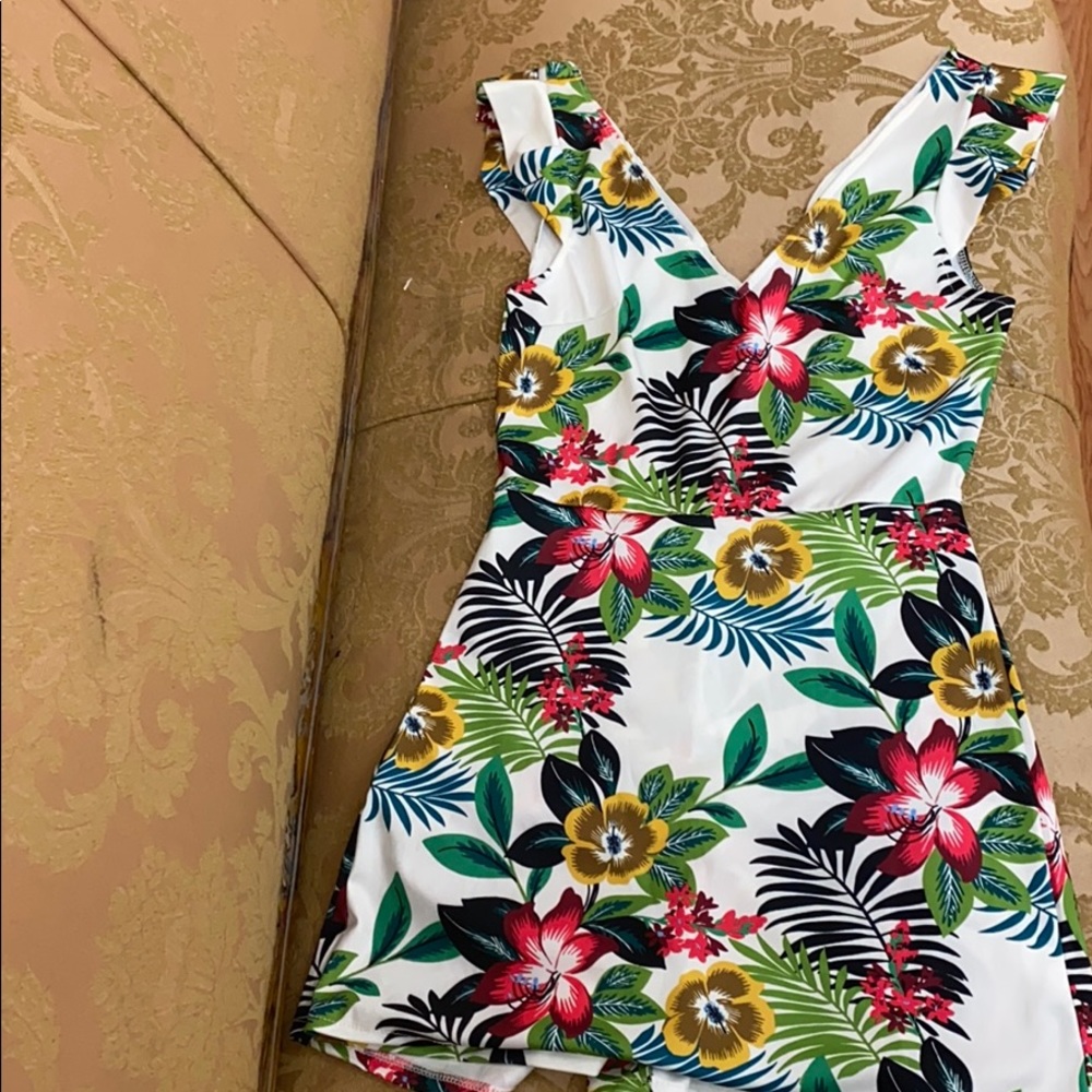 Mini dress